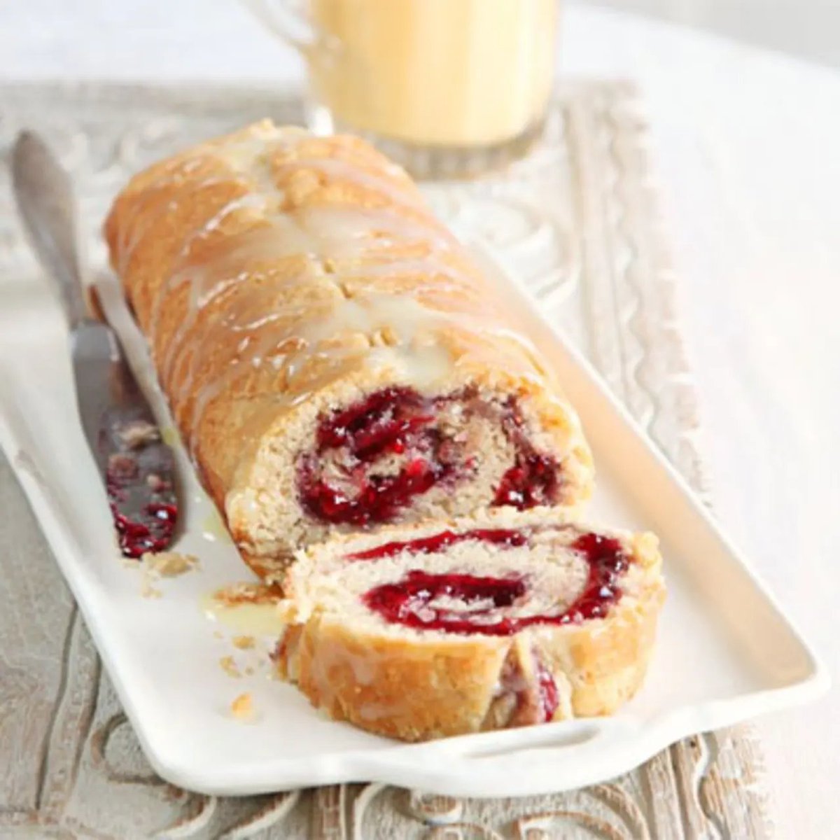SirWelcome2's tweet photo. I would love to see a T&amp;F themed cookbook, with all the recipes based on different characters.

George jam roly poly. https://t.co/5ZoAPBwLNV