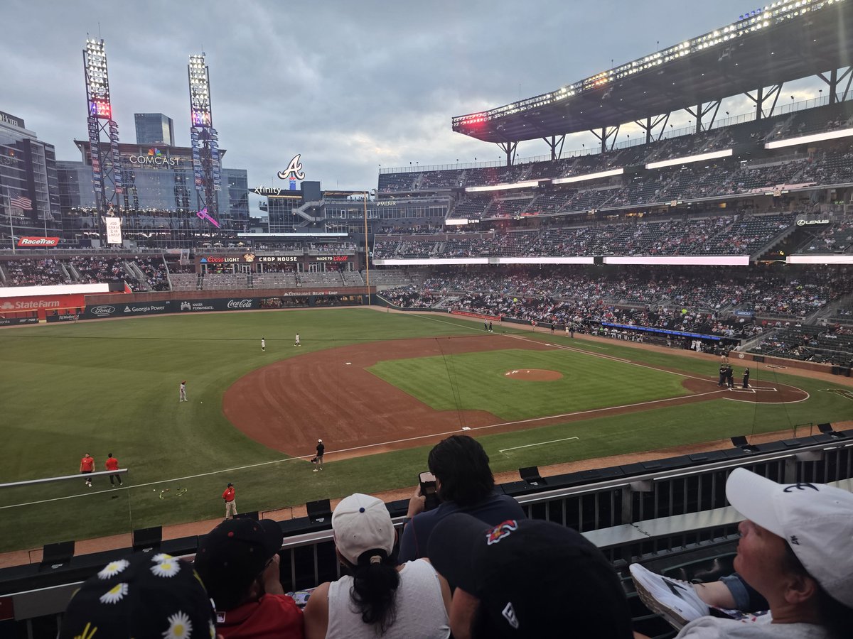 JamesStaff39203's tweet photo. Go Reds!! https://t.co/xtA5ZrFlsG