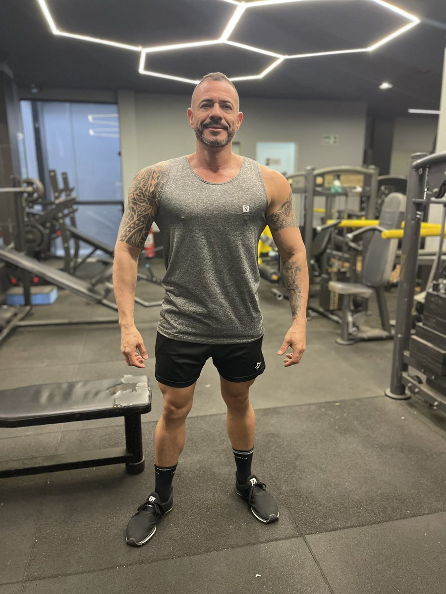 GaspareViny's tweet photo. 💪🏽

https://t.co/ODcBNSctSQ https://t.co/fgz2Vthxza