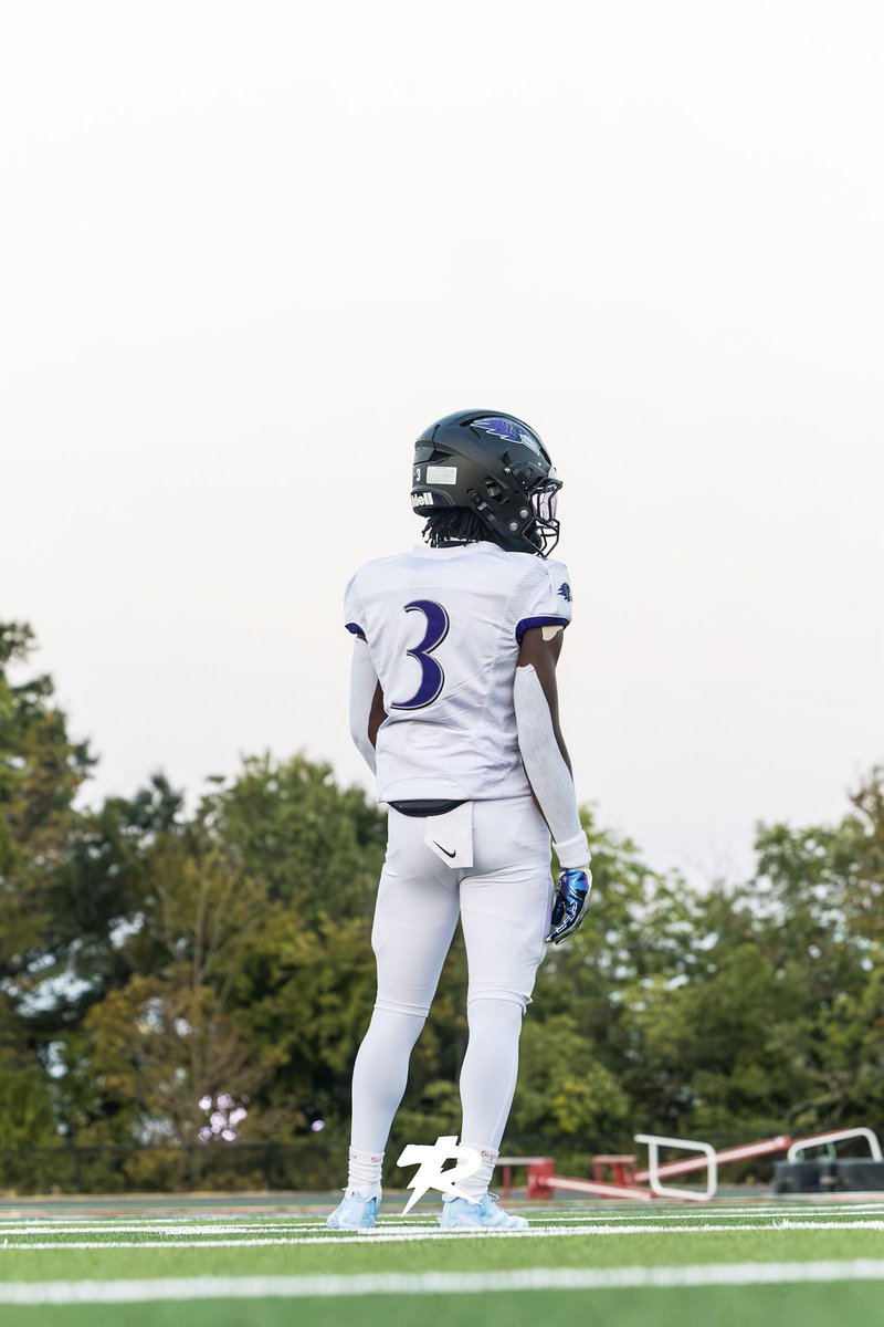 ionknomarco22's tweet photo. 🚨 BATTLE OF 37013 🚨

Cane Ridge 🆚 Antioch
This Friday | 7 PM 🏈

Come out and support us for the biggest game of the week! 🖤💜
#BattleOf37013 @shepherd_coach https://t.co/nGh1nJV6uD