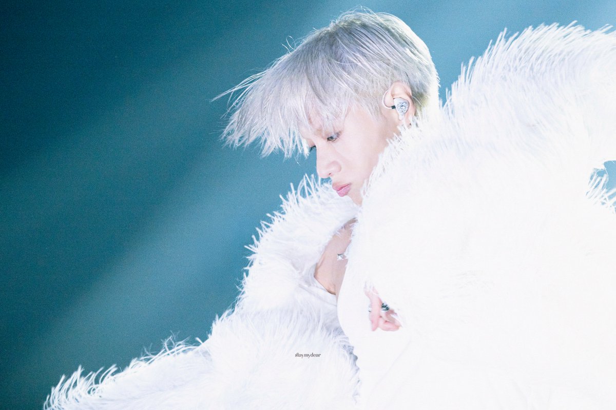 staymydear_tm's tweet photo. 260918 태민 LiMiNaL in Seoul - DAY1
#태민 #TAEMIN #TAEMIN_LiMiNaL
#TAEMINWORLDTOUR https://t.co/C6fP9TZ9Er