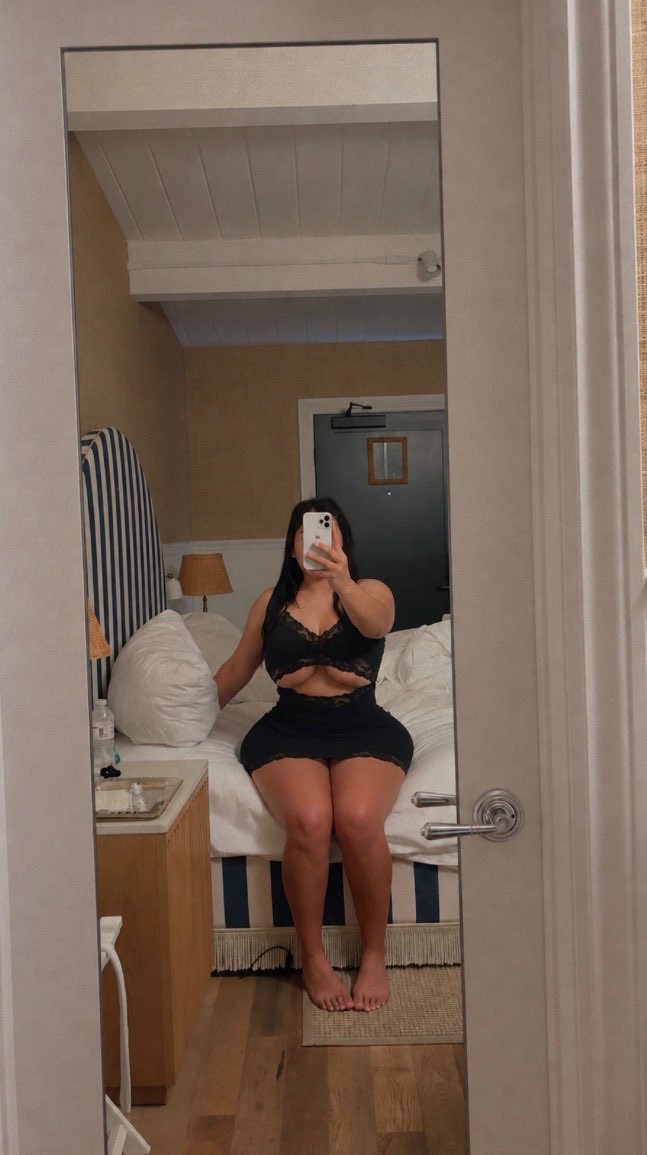 sofiamayze's tweet photo. pick your jaw up https://t.co/cyHhmiQvAC