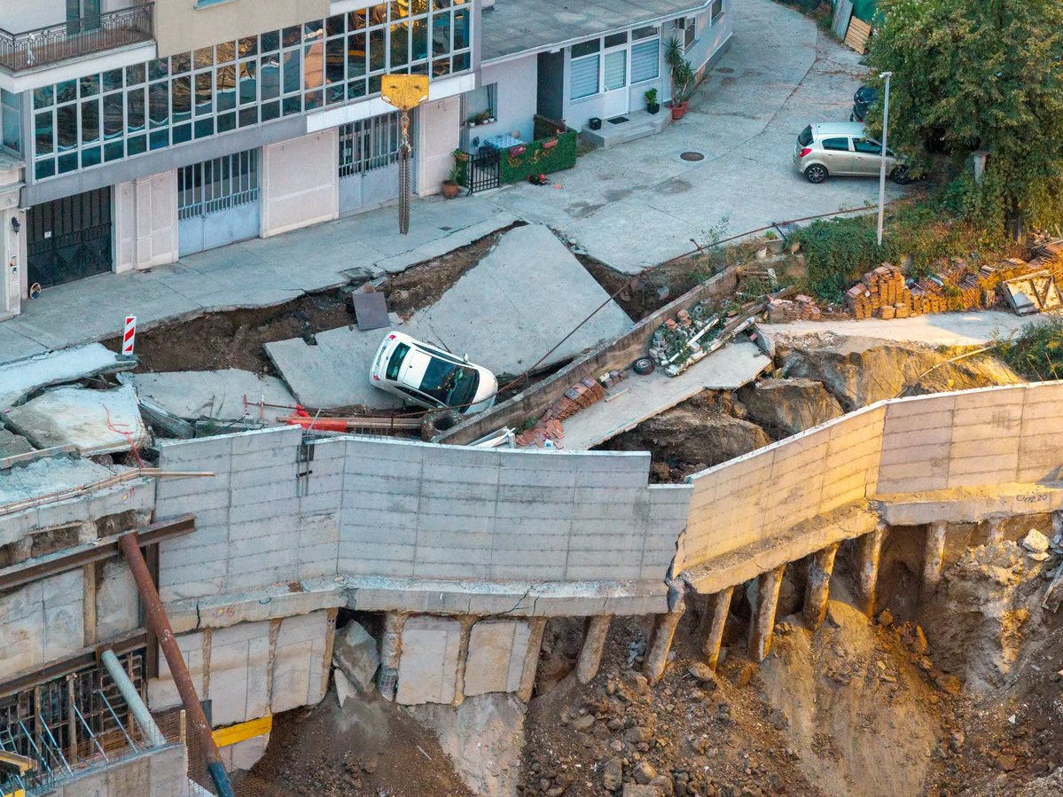 NenadG240222's tweet photo. Oni će da kopaju tunel ispod Beograda?! 

Blagi bože... 🙄 https://t.co/TelaiEwt75