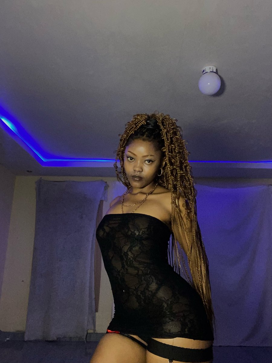 rose_baddie_sa1's tweet photo. Mhhh a Confidently Dangerous woman 🫦❤️🔥 https://t.co/MQyZWFXn0V