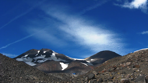 Elitihue's tweet photo. Estudio reconstruye una década de ciclo eruptivo de Nevados de Chillán https://t.co/mqb9m9Lgye https://t.co/5Uqv5tjTQv