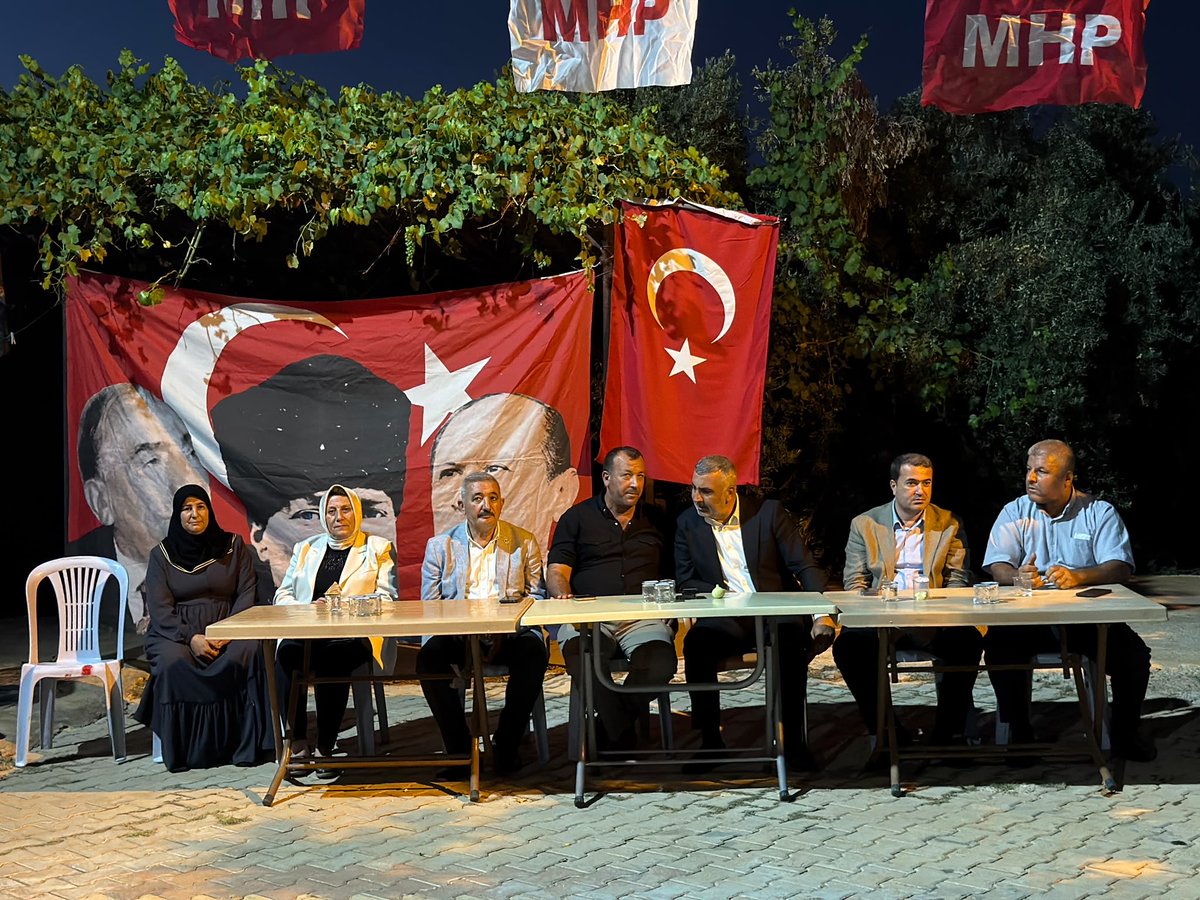 lutfikasikci's tweet photo. Reyhanlı ilçemize bağlı
Bükülmez Mahallesinde ��lçe Yönetim Kurulu Üyemiz Sn. Ahmet Dolgun’un misafiri olduk. https://t.co/saW7sRtheM