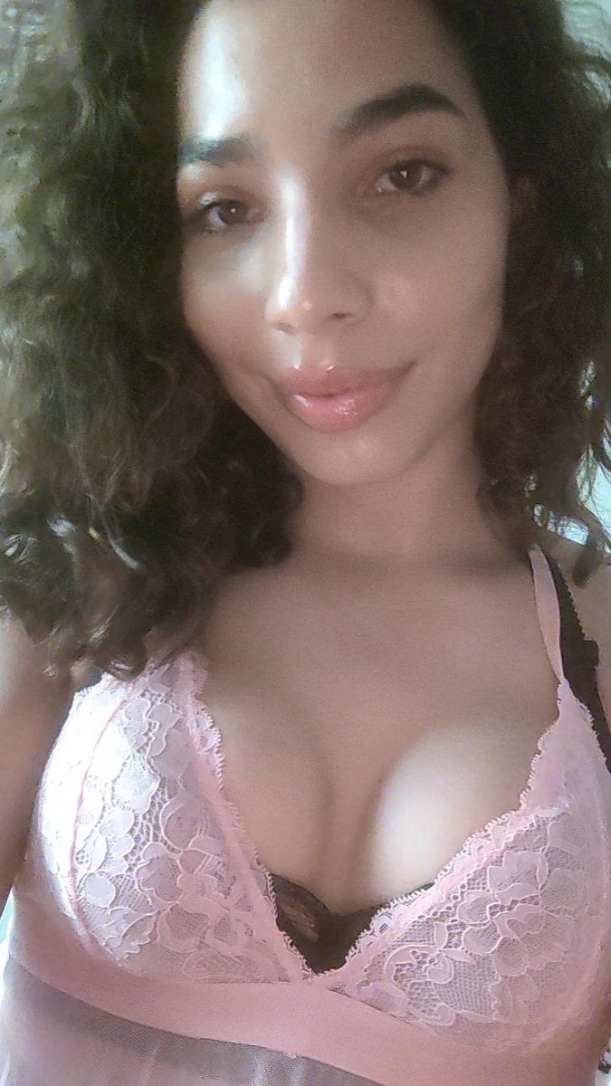 Boriprincessxo's tweet photo. Bored, lonely and horny😩💸
#Trans #Femboy #horny #PuertoRican
#chudai #CHUDAİ #shemale #bottom #fembottom https://t.co/bAfmOFIk4B