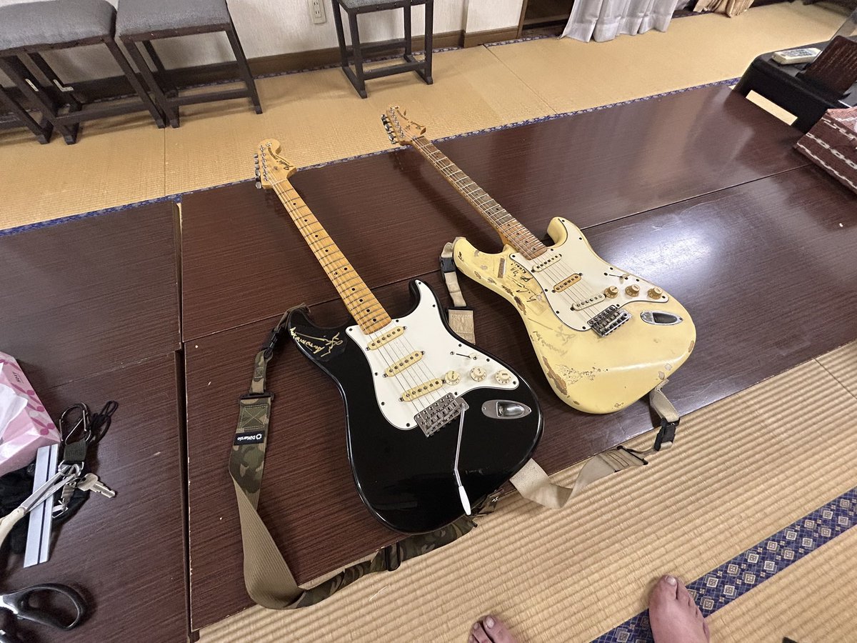 antoniosan_dayo's tweet photo. 王者のサインもピッチンで保護しました。
クリアだと鳴りが変わってしまうので（素人では分からないレベルですが😓）。
サインが保護できればいい。 https://t.co/uc4D7NcBhM