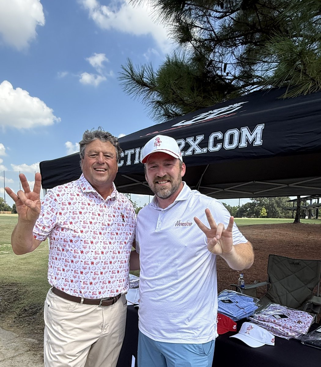 Section12X's tweet photo. Go Coogs! 🏌️🏆 https://t.co/xCpzuBKlY7