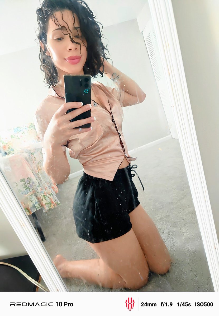 Boriprincessxo's tweet photo. can you believe i used to be a boy? 
#Trans #shemale #onlyfans #Cd #love #CHUDAİ #chudai #sugardaddy #tranny https://t.co/pCwk3CcTyD