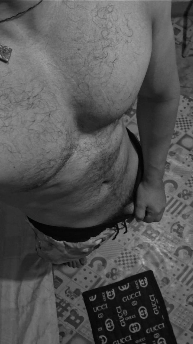 Gym_boy28's tweet photo. Yong tipong natutulog ka tapos bigla kang nakaramda ng libog kaya pag gising m tigas na tigas ka. https://t.co/XWqzbVtUUL