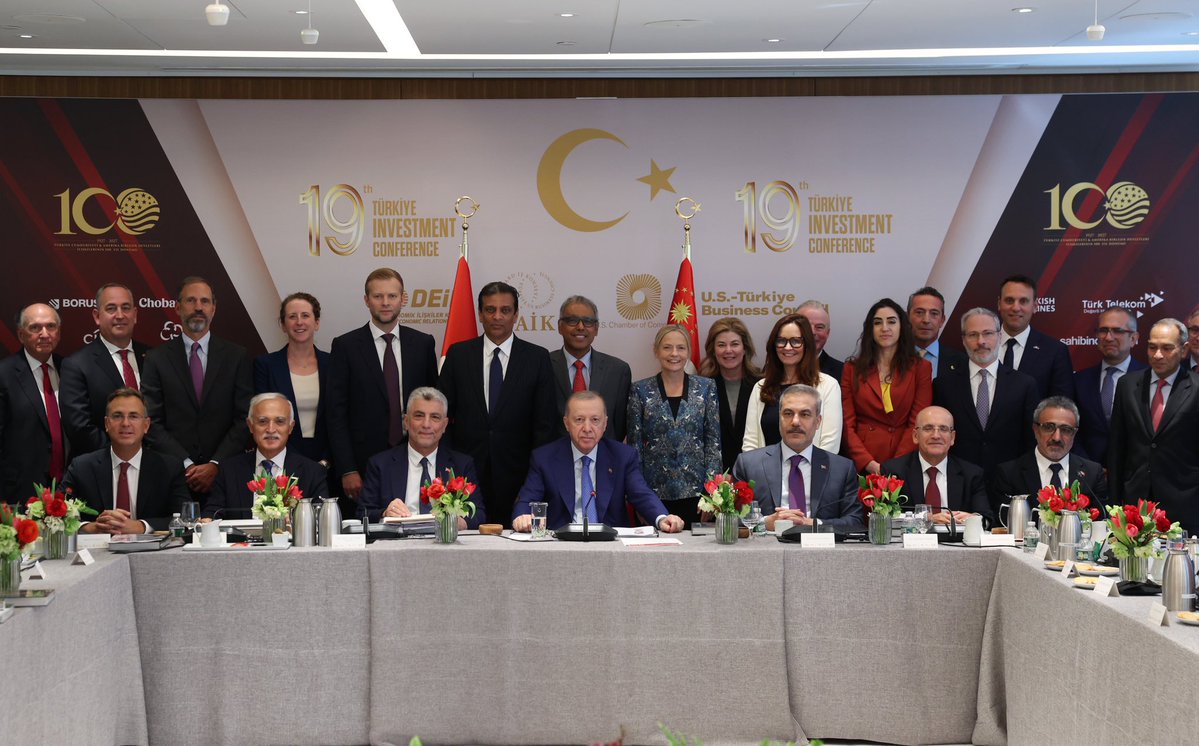 tcbestepe's tweet photo. “Amerika ile stratejik iş birliğimiz her alanda gelişiyor” https://t.co/4LBSZnaEtD https://t.co/tFn4TQZwch