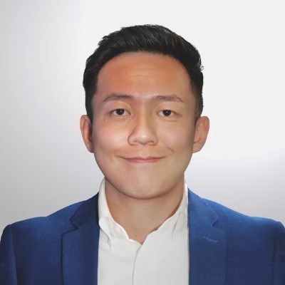 libsoftiktok's tweet photo. BREAKING: Ho-Yin Mo, the staffer for Democrat CA State Assemblymember Catherine Stefani, has been detained by ICE at Harry Reid International Airport.

DHS says that Ho-Yin Mo entered the country in 2020 on a temporary status and FAILED to leave by May 2020.

He now faces deportation to Hong Kong.