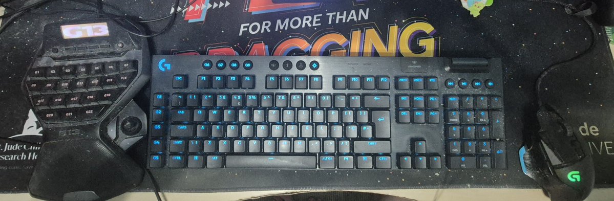 SporeRose's tweet photo. The Logitech G PLAY DAYS DEALS are live!
Check out the gear that's been announced today and upgrade your loadout at upto 40% off!
Using my link to buy also helps the channel!
https://t.co/OdJofVzQMH
#LPDD @LogitechG @LogitechGUK https://t.co/uV518vhXyt