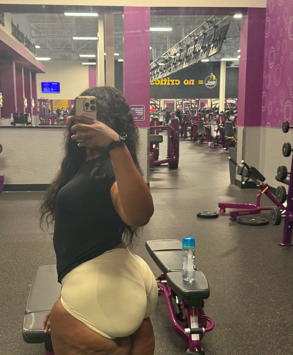 ladybugfiless's tweet photo. before the pump https://t.co/trjR5KBTm3