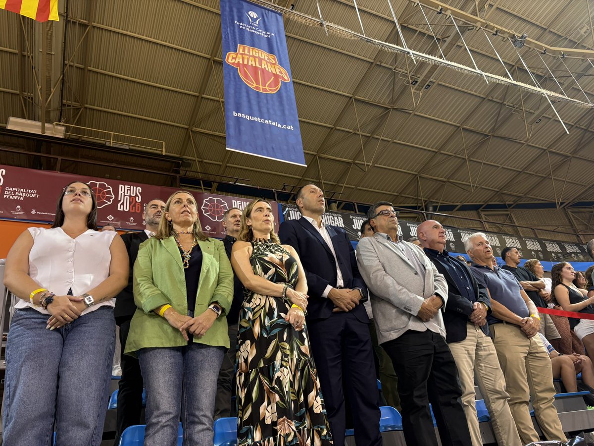 b5alvarez's tweet photo. Quin gran ambient a la final de la Lliga Catalana de Bàsquet Femení al Pavelló Olímpic de Reus 

Enhorabona al @sedisbasquet i felicitats a l’@unigirona pel bon nivell! 🏀

Des d’@esportcat volem continuar impulsant l’esport femení arreu del país.

Molta sort als equips catalans! https://t.co/4ZsSGkFfLH