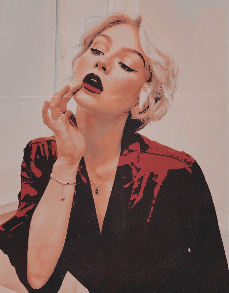 familiardesires's tweet photo. ⠀⠀⠀⠀

𝖌etting  a   𝗹𝗶𝘁𝘁𝗹𝗲  𝗳𝗮𝗻𝗰𝘆 .

⠀⠀⠀⠀( * 💄✨ )

although   . . 
her husband is not 
coming home this
week and it's 𝗷𝘂𝘀𝘁
𝗵𝗲𝗿  and  ( *  𝐭𝐡𝐞 𝐫𝐞𝐚𝐝𝐞𝐫 ) https://t.co/nNoWYt5Q7I