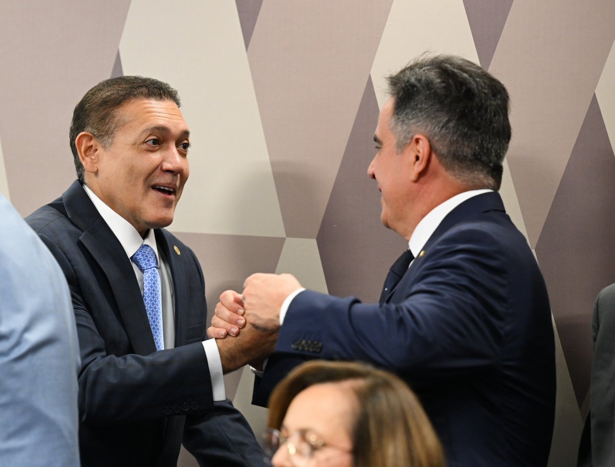 Gustavramski_'s tweet photo. Sem antes  ter ocupado nenhum cargo expressivo,  Kassio Nunes foi  trazido ao STF por seu  conterrâneo piauiense Ciro Nogueira ,  maior ladrão do Congresso e então  chefe do governo Bolsonaro. 
Não poderia dar outra 🧐 https://t.co/UeXT3ADA45