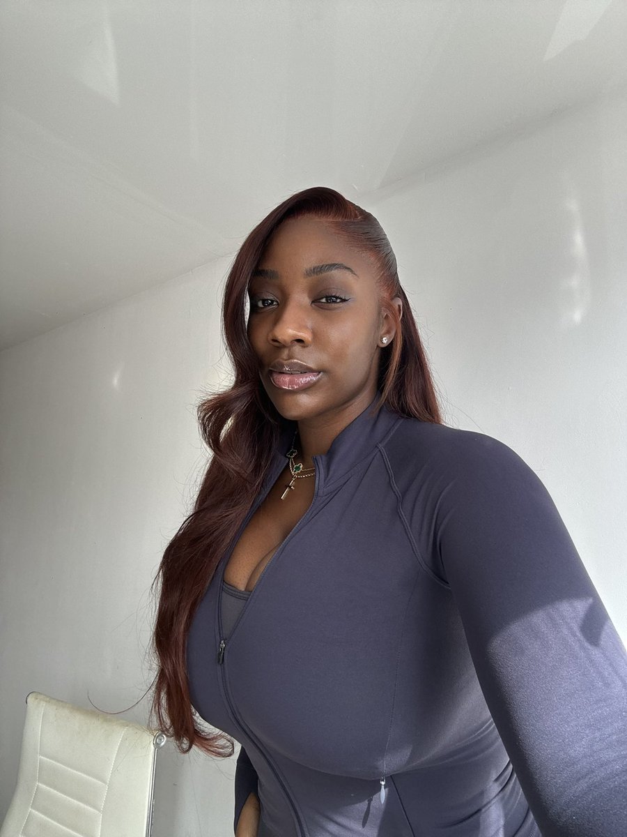 TheOnlySJ_'s tweet photo. fresh install selfies >>> https://t.co/sGhVI4rFM3
