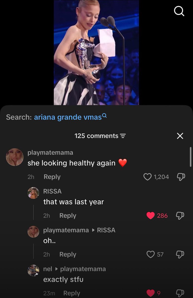 freakford4ever's tweet photo. #arianagrande https://t.co/YLYSn3OBmi