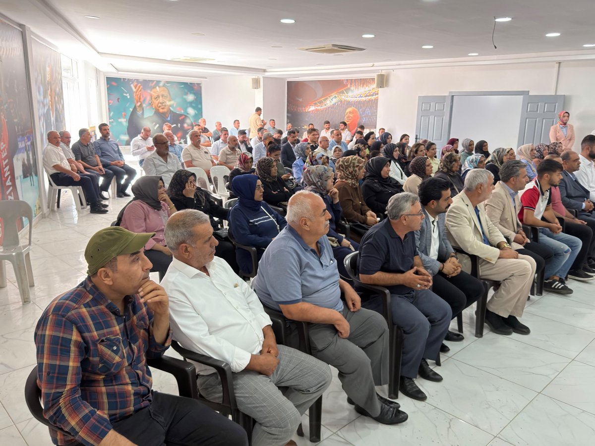 Kemalozufacik's tweet photo. Türkiye Yüzyılı Buluşmaları Kapsamında Nizip Teşkilat Buluşmamızı Gerçekleştirdik.

“Ortak Akıl, Güçlü Yarınlar” ve “Her İlçesiyle, Her Hikayesiyle Gaziantep” 

MKYK Üyemiz Temel Başalan’ın katılımıyla  teşkilat mensuplarımızın ile beraber Nizip Teşkilat Buluşmamızı büyük bir coşku ve heyecanla icra ettik.
@abuyukgumus 
@avabdullahguler
@abdulhamitgul 
@hakanaksu058 
@iekarayel 
@fmfedaioglu 
@Temelbasalan 
@fatihaltunses 
@ihalildogruer 
@Akparti