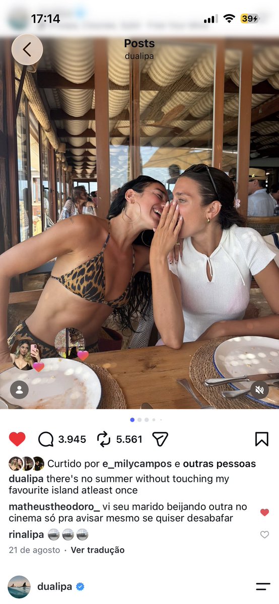 joycemaciela's tweet photo. melhor que os dumps da dua lipa apenas os comentários do @math_theodoro nos dumps dela https://t.co/OtvYMyYgu7