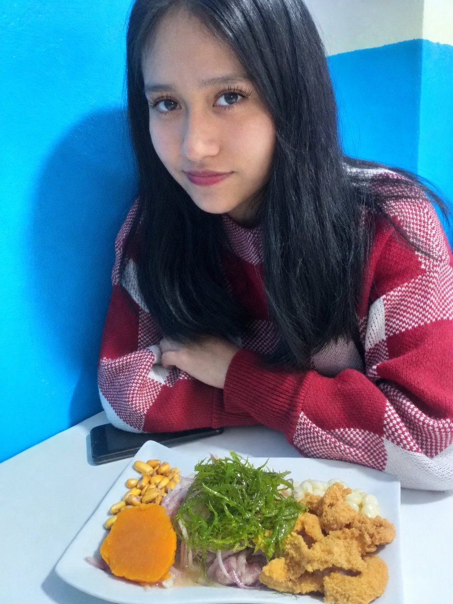NatallyMista25's tweet photo. Con mi cevichito ksksk ✨🍤🍤✨
#lima #FelizMiércoles #ceviche https://t.co/S7b8310IuL