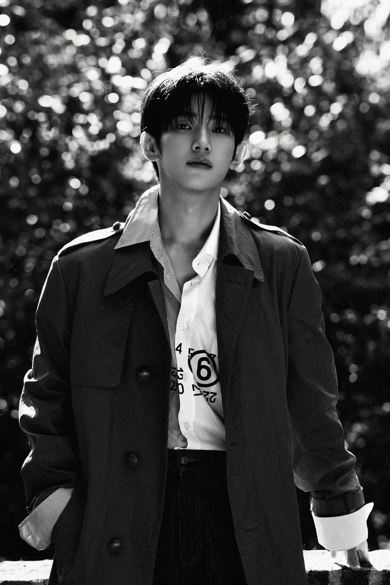 ngocpanda210's tweet photo. Your journey is an inspiration to us all, and watching you shine at Milan Fashion Week is a dream come true. 

SIWOO MILAN FASHION WEEK SS27    

#PARKSIWOOxMM6 
#PARKSIWOOMFWSS27 https://t.co/7lLDoIcjEj