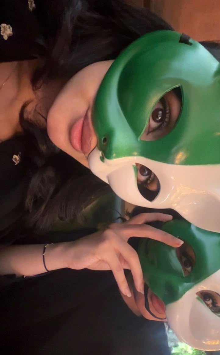 menymphaea's tweet photo. وطني وموطني☝️💚🤍 https://t.co/tSmtjxKon8