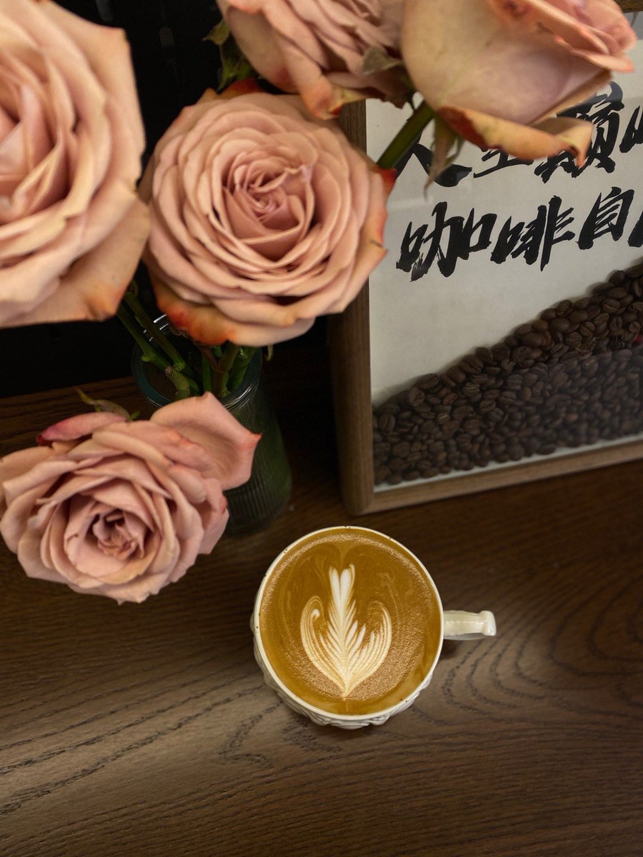 AnnelieseS6w's tweet photo. Descubre la experiencia de café especial de origen, con aroma tostado y sabor único que despierta tus sentidos hoy.， https://t.co/InlXuwPjTk