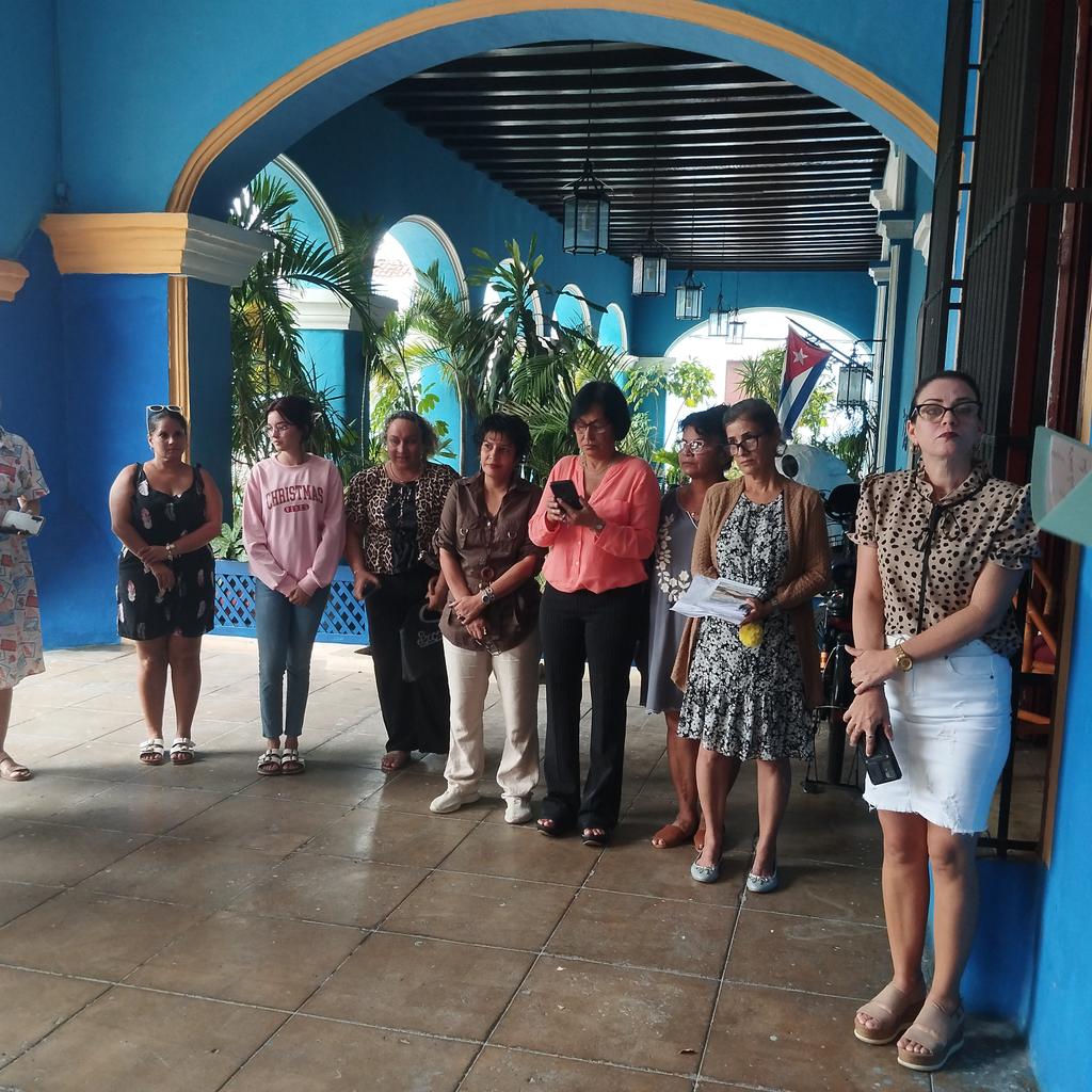 MiladysGar13631's tweet photo. Ahora en el Archivo Histórico Provincial de #SanctiSpiritusEnMarcha comienza el I Taller Provincial de Gestión Documental y Archivo, se inaugura la exposición "Archivos vivos:la memoria en sus múltiples soportes"
#GestionDocumental
#MemoriaHistorica
#SanctiSpíritusEnMarcha https://t.co/AxKvcqwqY7