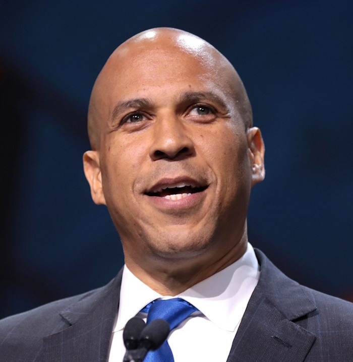 foodandwater's tweet photo. So many people who live or work on farms face illnesses from pesticide exposure, while the corporations behind this crisis have mostly avoided accountability. Congress must pass @senbooker's Pesticide Injury Accountability Act: https://t.co/tpFbGfKHu1 https://t.co/Uq9ePOfLpM