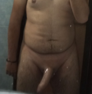 Atsui2024's tweet photo. Gordito pero bien vergon https://t.co/Rnflgo2ndg