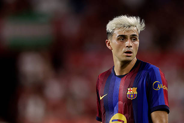 BouafifNour's tweet photo. Barça players with the most defensive actions so far this season (Tackles won + Interceptions + Shots Blocked + Clearances + Recoveries):

🥇 Pedri — 63 (10 per 90)
🥈 Cubarsí — 61 (10.7 per 90)
🥉 Christensen — 59 (10.8 per 90)
4⃣ Rodri — 57 (11.7 per 90)
5⃣ Eric García — 57 (10.9 per 90)