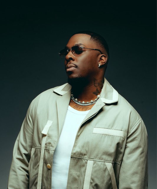 SocaLeaks's tweet photo. Joé Dwèt Filé wins the #CaribbeanMusicAwards award for Konpa Song of the Year with “4 Kampé” https://t.co/5Ep8HXsLrt