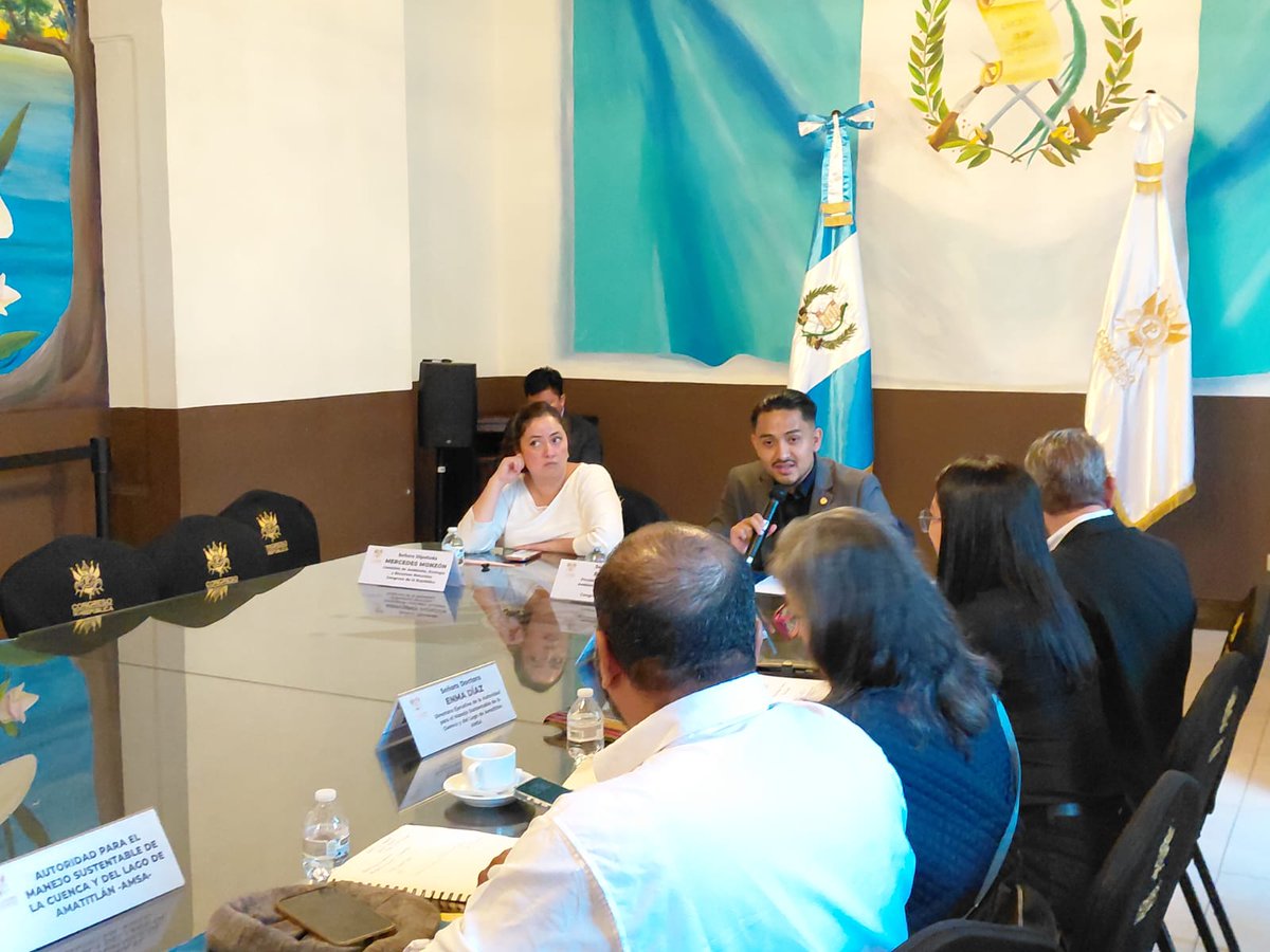 #AhoraLH | La comisión legislativa de Ambiente, Ecología y Recursos Naturales escucha al empresario Fernando Paiz por un proyecto Propetapa para el cuidado a…