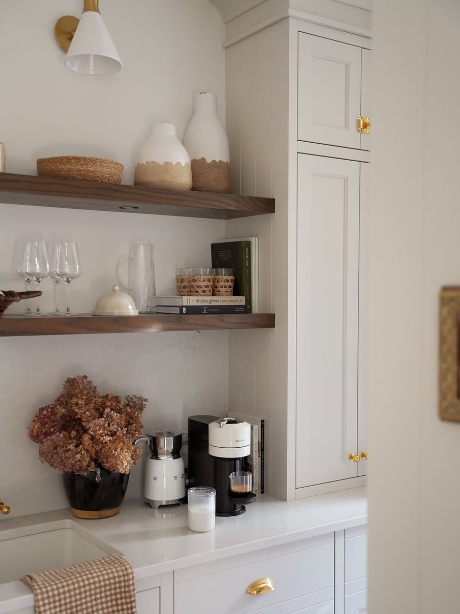 MMataxx's tweet photo. recently, my favorite spot ☕️☕️

during feeds, routines, and all things in between

Pantry https://t.co/HySF0msKoT