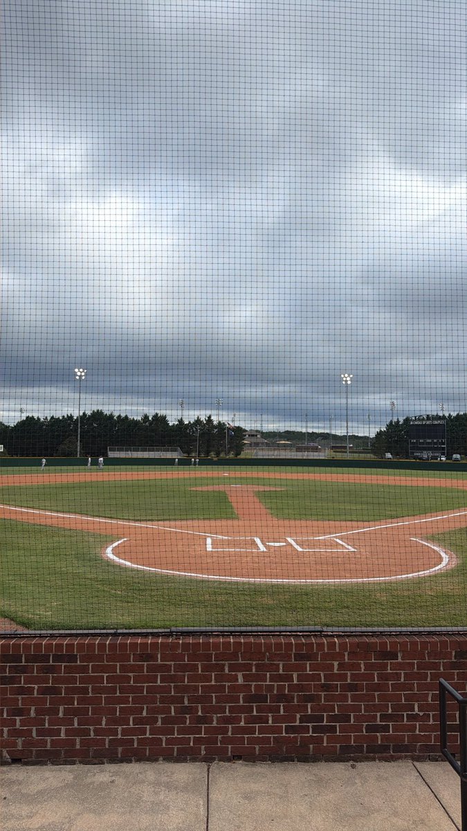 diamondprospect's tweet photo. DP Upstate Fall League Coverage

About to start action here at JB Red with Easley Greenwave vs Powdersville Patriots and Seneca Bobcats vs Wade Hampton! 

#DPFallLeague26 https://t.co/g9Skg7AS1b