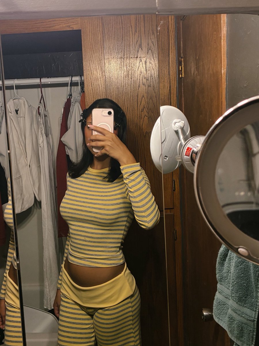 kaayyylaaaa_'s tweet photo. https://t.co/b5kCl8xFZn