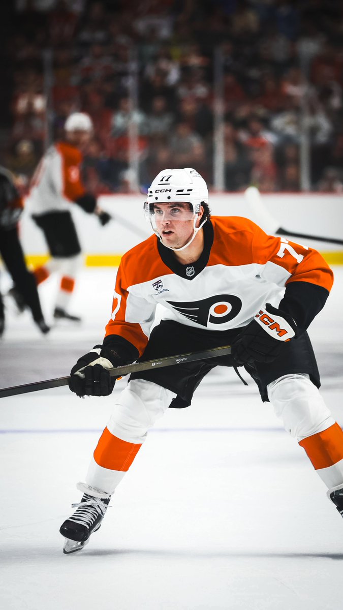 NHLFlyers's tweet photo. Preseason pics to brighten your lock screen. 📲

#WallpaperWednesday | #LetsGoFlyers https://t.co/rO9cj3JUcI