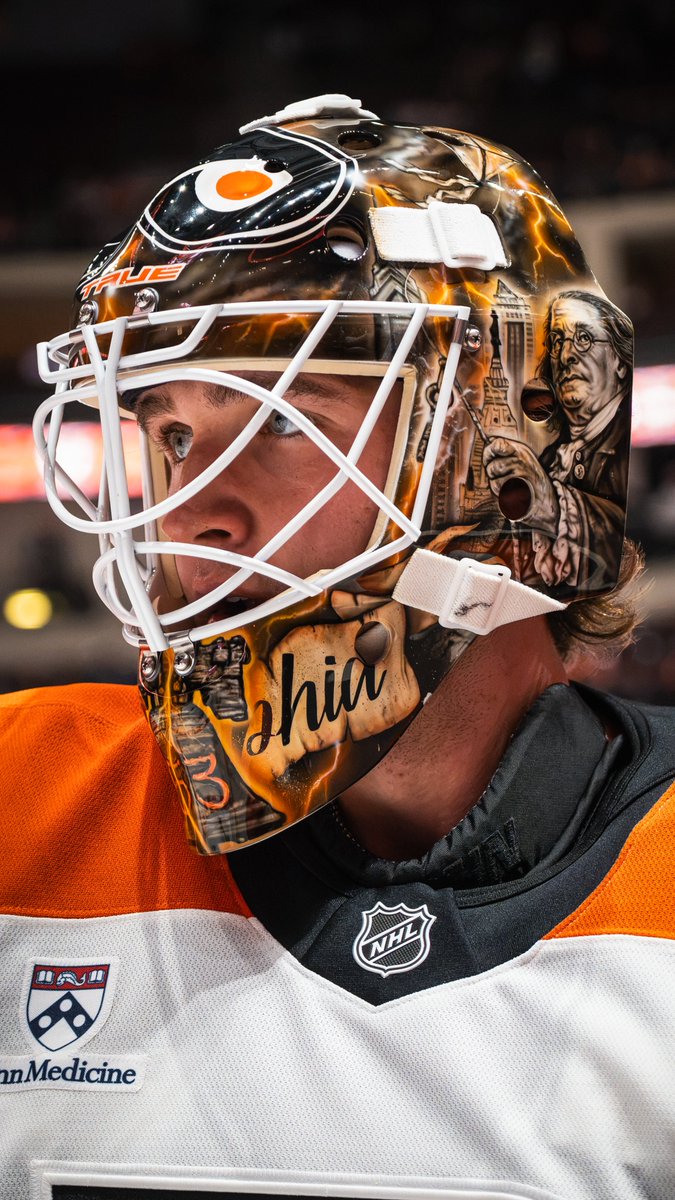 NHLFlyers's tweet photo. Preseason pics to brighten your lock screen. 📲

#WallpaperWednesday | #LetsGoFlyers https://t.co/rO9cj3JUcI