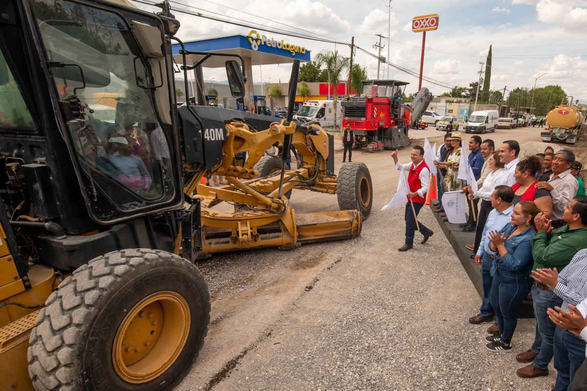 gobdgo's tweet photo. Con una inversión de más de 3.9 mdp, estas obras atienden inundaciones y mejoran el acceso a seis comunidades.

Seguimos unidos, haciendo obras que mejoran la vida de las familias. https://t.co/yNrzg8GoXZ
