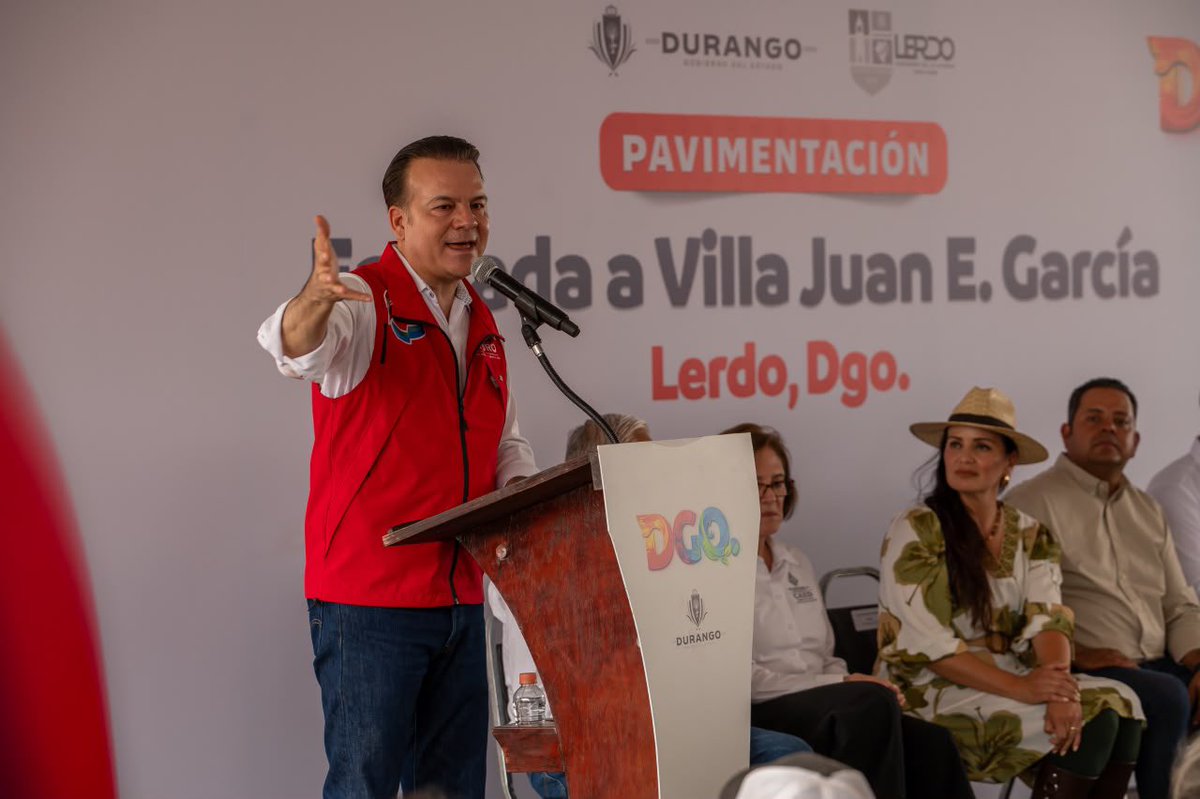 gobdgo's tweet photo. Con una inversión de más de 3.9 mdp, estas obras atienden inundaciones y mejoran el acceso a seis comunidades.

Seguimos unidos, haciendo obras que mejoran la vida de las familias. https://t.co/yNrzg8GoXZ