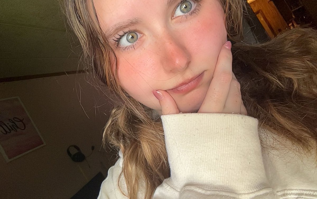 ellicyyy's tweet photo. Come hangout with me 👋🏻 @FinalFormHQ 
https://t.co/cYZqtwK36p https://t.co/G4Q95VChuz