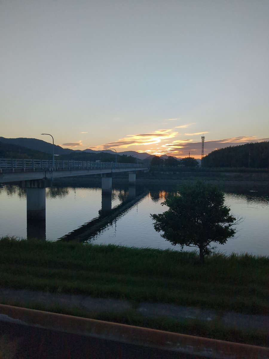 dansyu_S's tweet photo. 今日もよい感じ
#朝活　#朝ラン https://t.co/cgrdK27MQ0