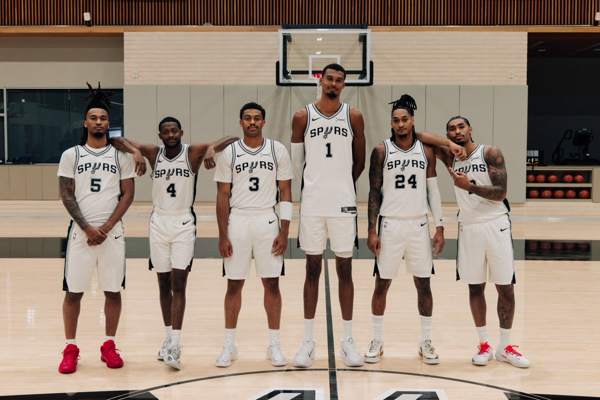 spurs's tweet photo. Introducing your 2026-27 Spurs x @HEB commercial crew 🤩🎥

Stay tuned for new commercials this season 🎬 https://t.co/6hJBA4oIlA