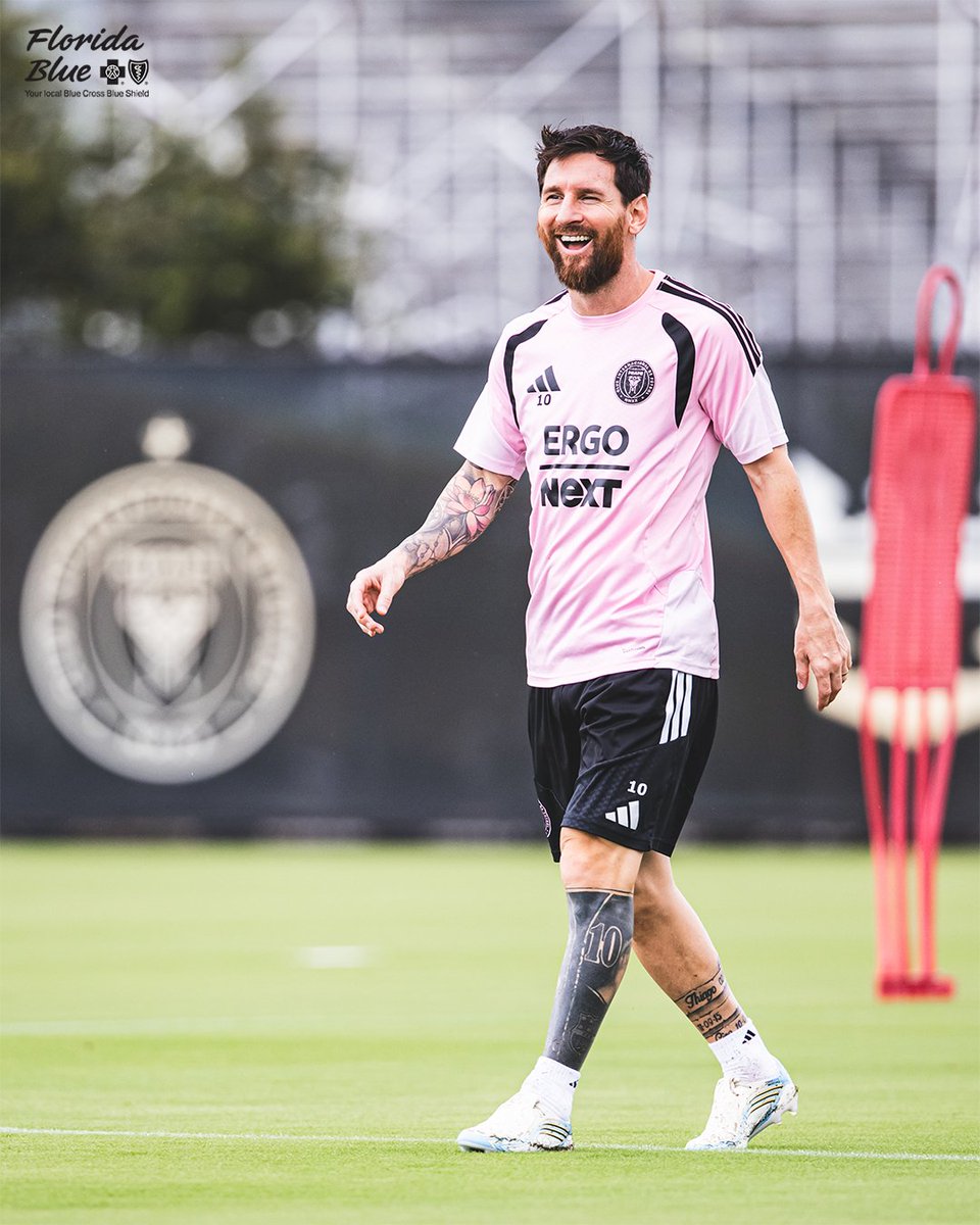 InterMiamiCF's tweet photo. Working toward the next one ⚽️💪 https://t.co/xfOSL9HxmO