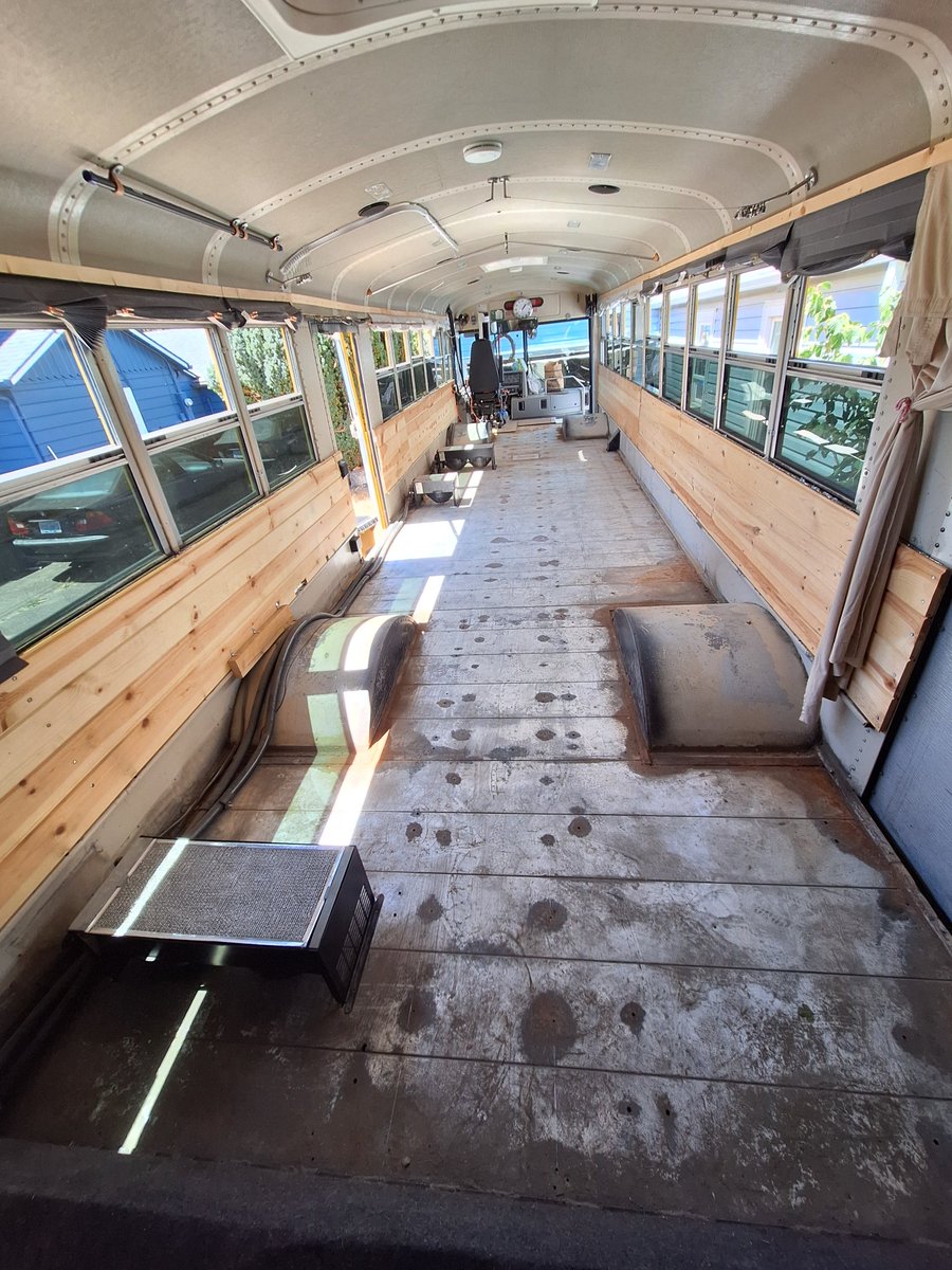 NoRainTheBus's tweet photo. https://t.co/XkrMFzo20W