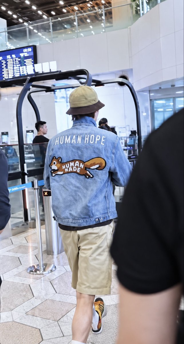 uarmyvibe's tweet photo. "HUMAN HOPE" https://t.co/04Wo1f8pRQ