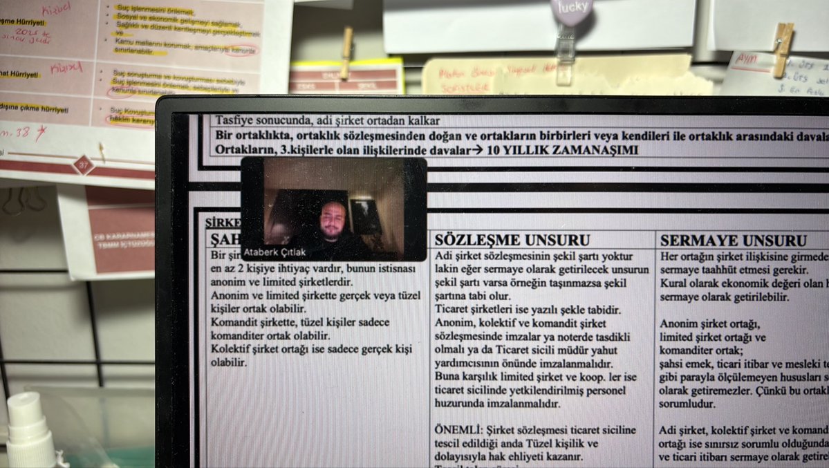 bnazsanlioglu16's tweet photo. Sana geldim. Gelmeyecektim. Konuyu anladın yeter dedim ama deneme çözünce fark ettim ne kadar gelmem gerektiğini. https://t.co/K53K5BvRrU